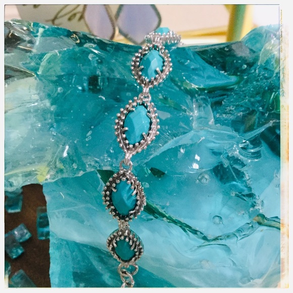 Kendra Scott Jewelry - ✨Kendra Scott Turquoise &Silver “Jana” Bracelet!